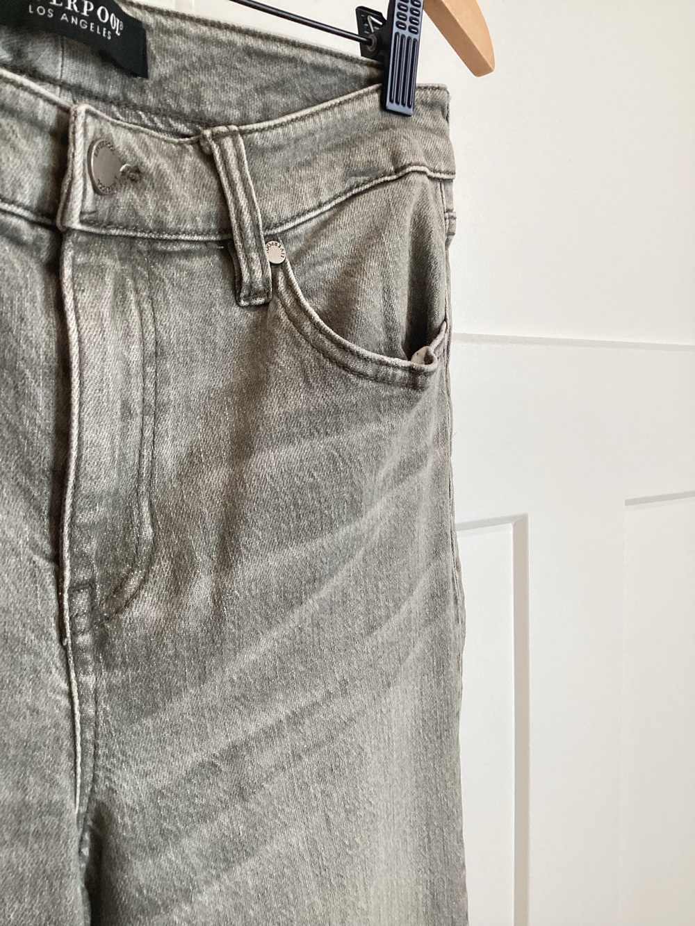 Liverpool Straight Leg Jean High Rise Ankle Size 8 29 Gray Black - Picture 4 of 11